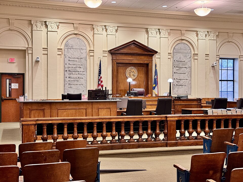 A_courtroom_at_the_Cherokee_County_Courthouse_in_North_Carolina