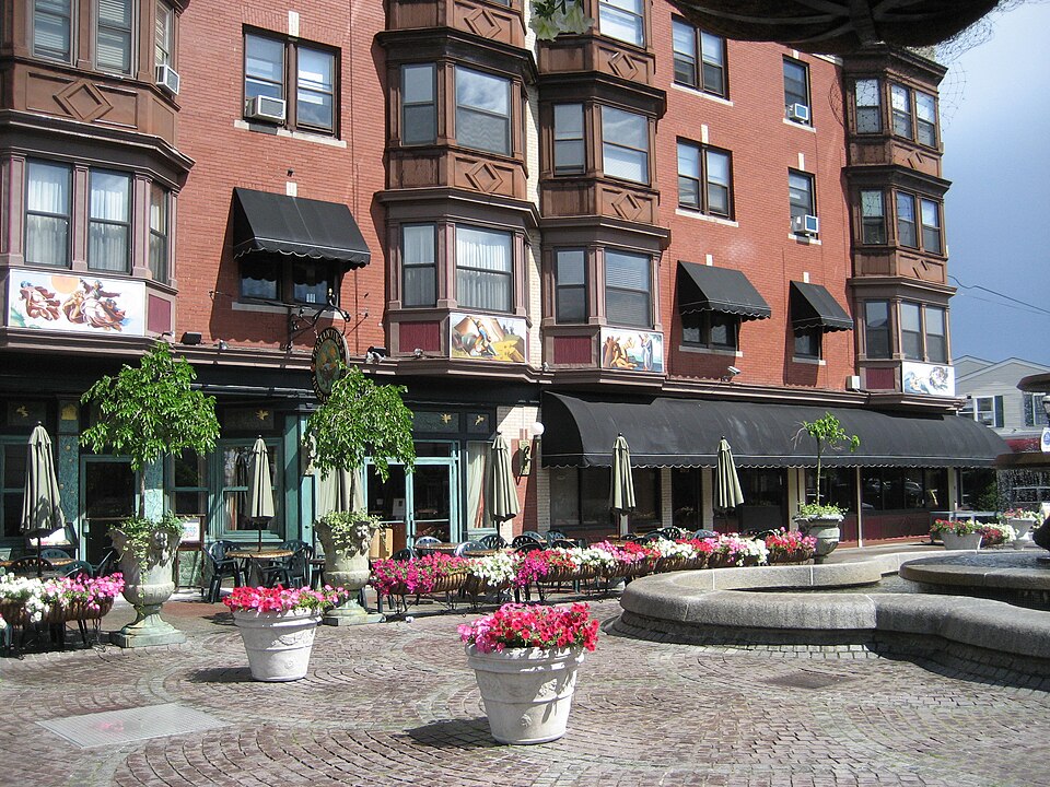 FederalHillProvItalianPlazaA